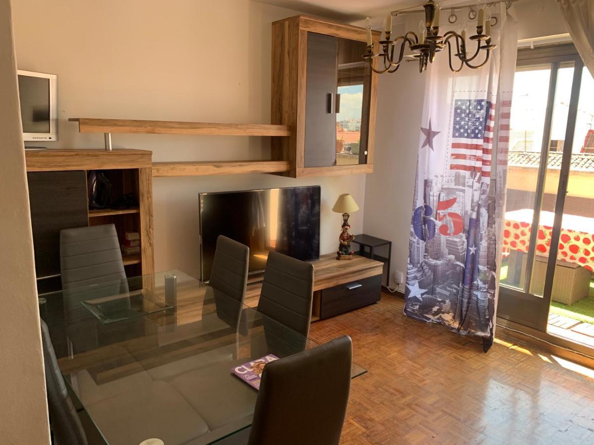 Vivienda Turistica Vistas Catedral Apartment Leon Exterior photo