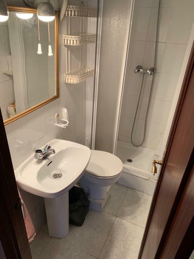 Vivienda Turistica Vistas Catedral Apartment Leon Exterior photo